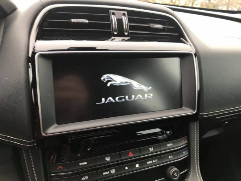 JAGUAR F-Pace occasion récente à Mérignac