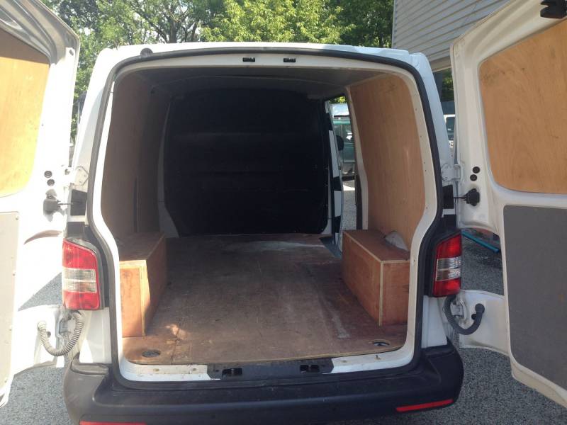 Volskwagen Transporter avec doublage bois à vendre