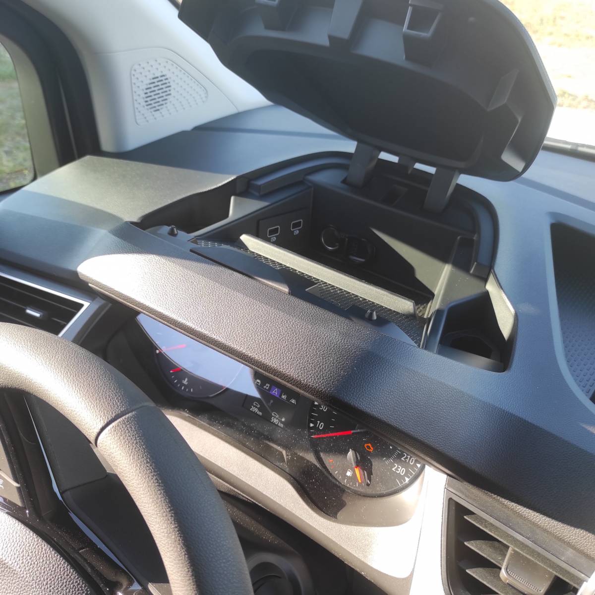 Renault Kangoo Fourgon en location à Bordeaux