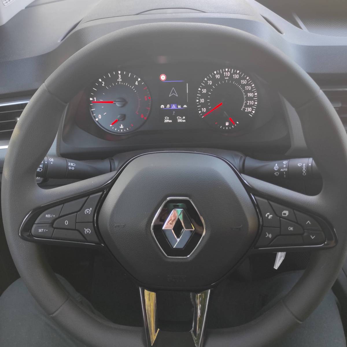 Renault Kangoo Fourgon en location à Bordeaux