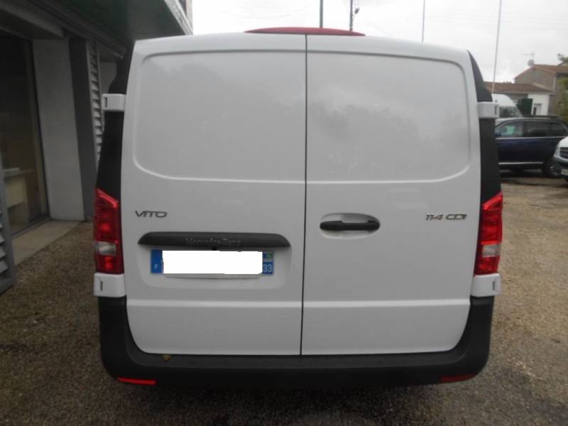 Fourgon Mercedes Vito en LLD à Tresses